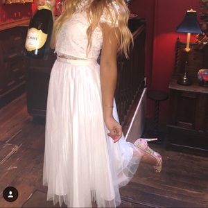 Adrianna Papell Two Piece Lace Dress Tulle Skirt